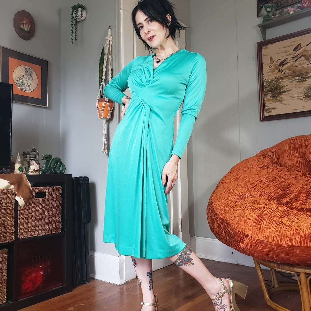 1970s Vintage Seafoam Green Handmade Long-sleeve Midi Dress Medium 70s Retro - Picture 2 of 13